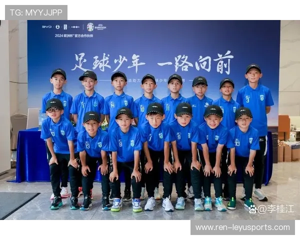 中超U21梯队全方位强化体能,助力未来足球新星崛起 中超U21梯队全方位强化体能,助力未来足球新星崛起